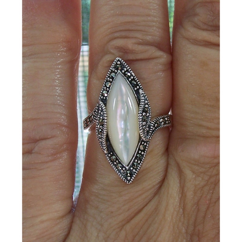 Mother Of Pearl Marcasite Ring 925 Sterling Silver Marquise Women's - Picture 11 of 15